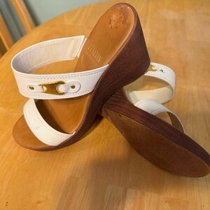 Italian Shoemakers White Wedge Sandals 7.5